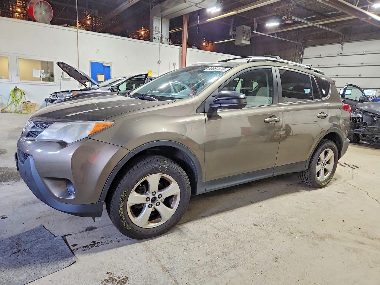 2T3BFREV6DW096413 · 2013 TOYOTA RAV4