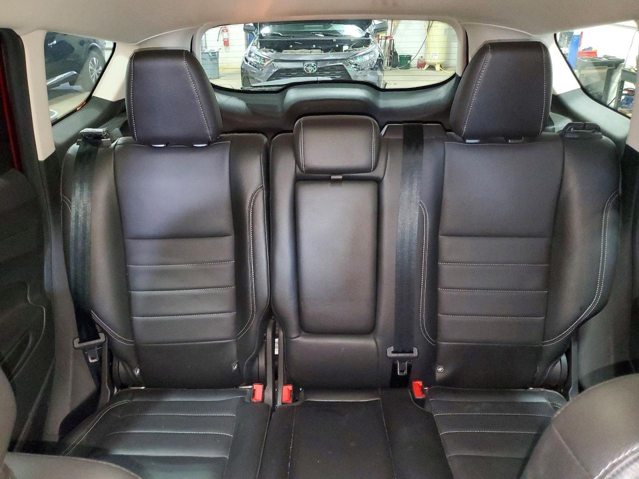 1FMCU9JX1FUB49340 · 2015 FORD ESCAPE · 10/13