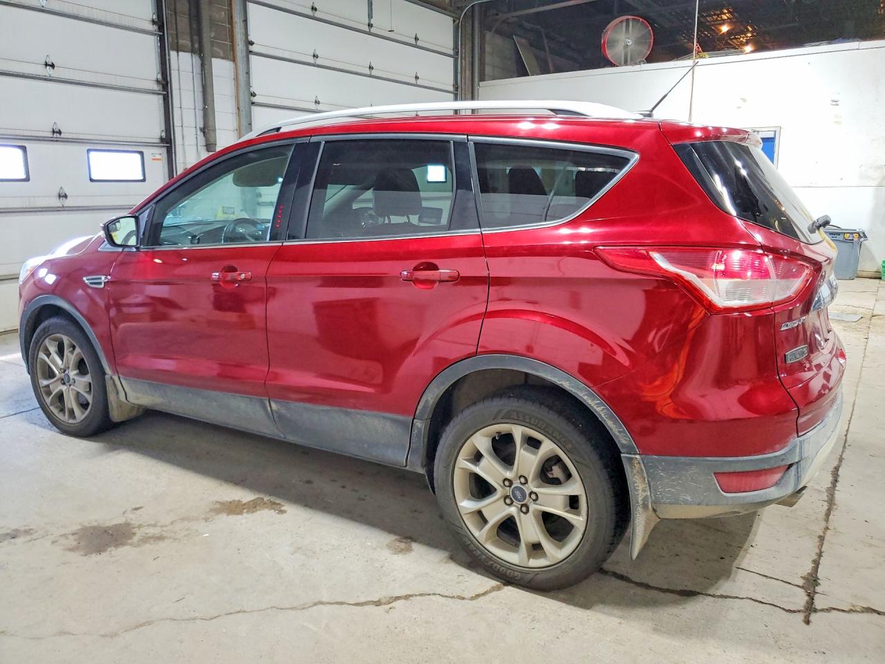1FMCU9JX1FUB49340 · 2015 FORD ESCAPE · 2/13