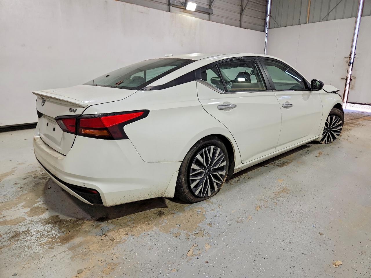 1N4BL4DV0RN396028 · 2024 NISSAN ALTIMA · 3/13