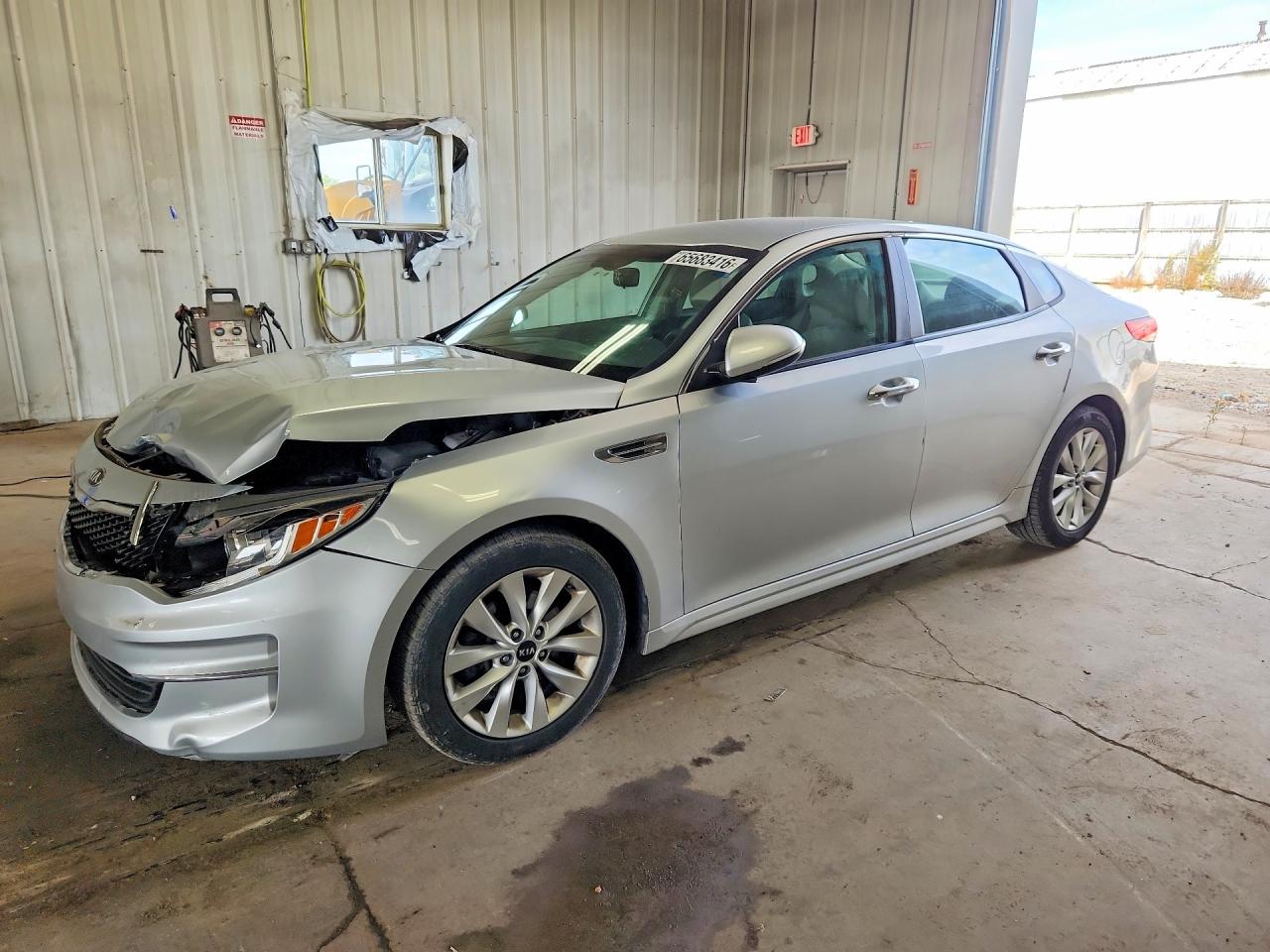 5XXGT4L38GG009153 · 2016 KIA OPTIMA