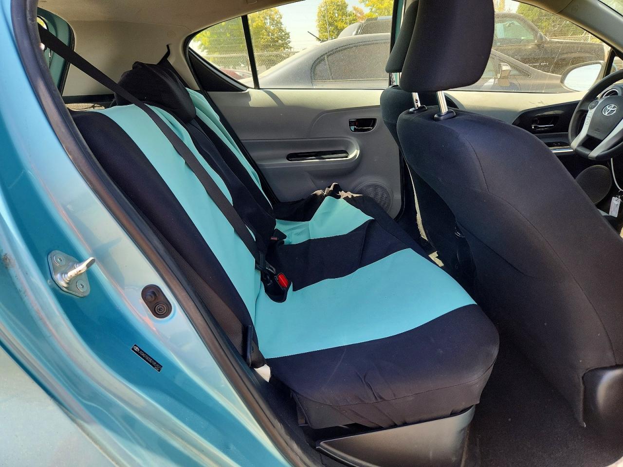 JTDKDTB33D1051577 · 2013 TOYOTA PRIUS C · 10/12
