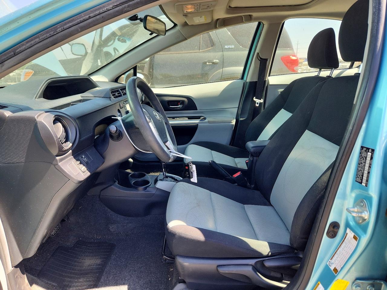 JTDKDTB33D1051577 · 2013 TOYOTA PRIUS C · 7/12