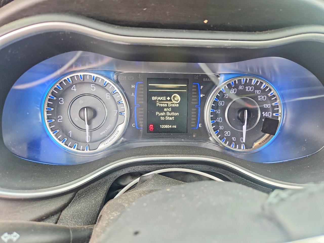 1C3CCCAB9GN127188 · 2016 CHRYSLER 200 · 9/12