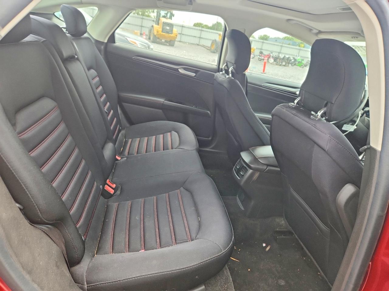 3FA6P0H75ER127380 · 2014 FORD FUSION · 10/12