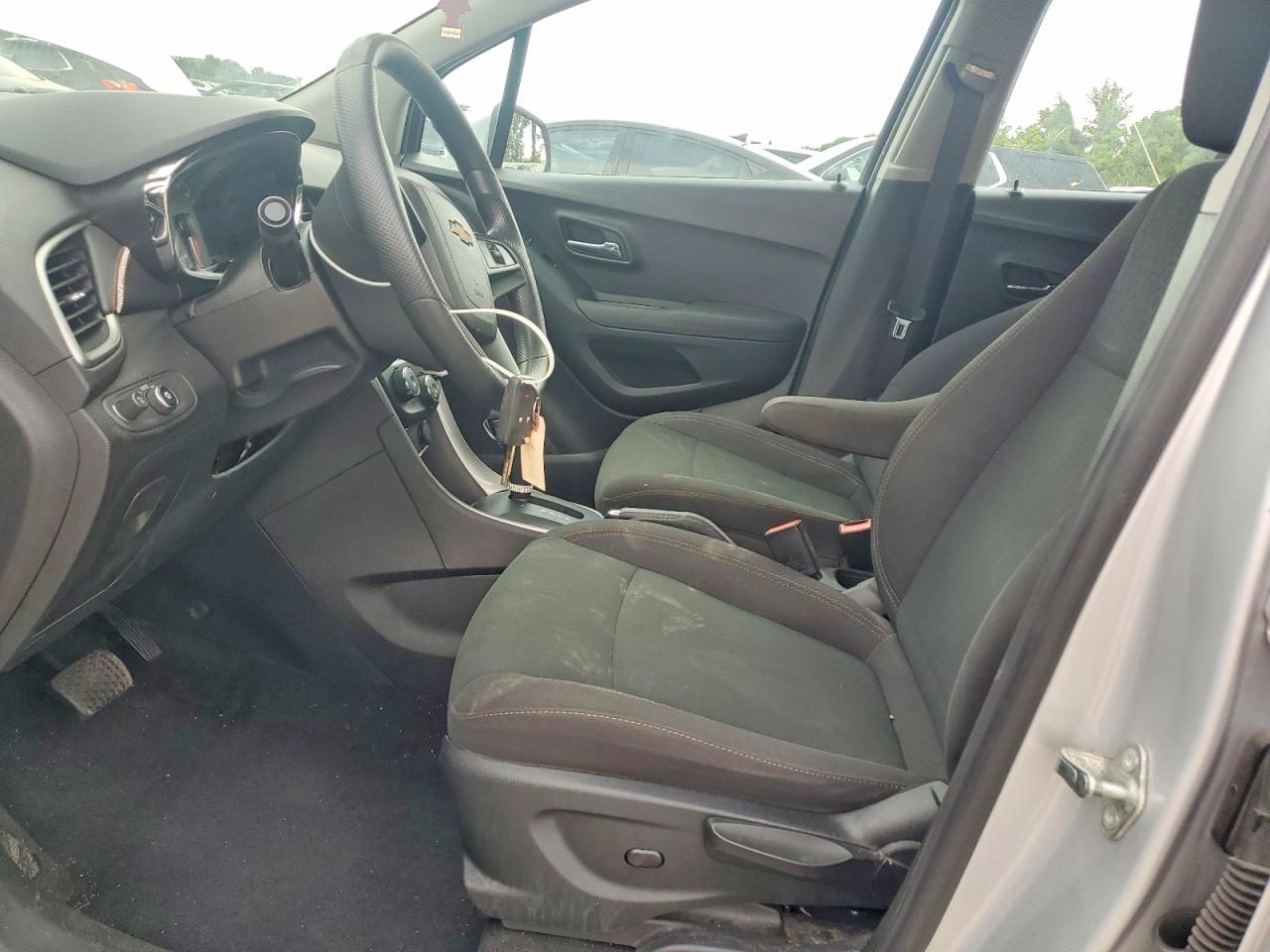 3GNCJKSB7HL278758 · 2017 CHEVROLET TRAX · 7/12