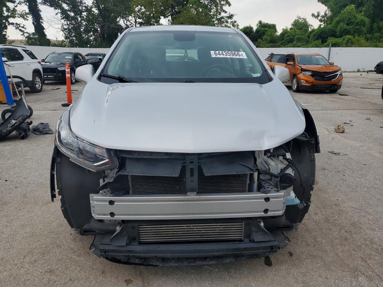 3GNCJKSB7HL278758 · 2017 CHEVROLET TRAX · 5/12