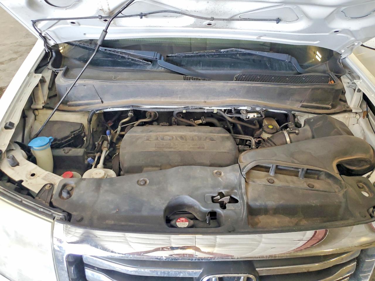 5FNYF4H32FB008022 · 2015 HONDA PILOT · 12/13