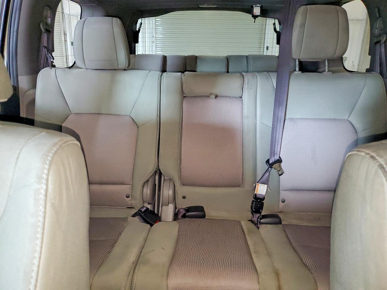 5FNYF4H32FB008022 · 2015 HONDA PILOT · 10/13