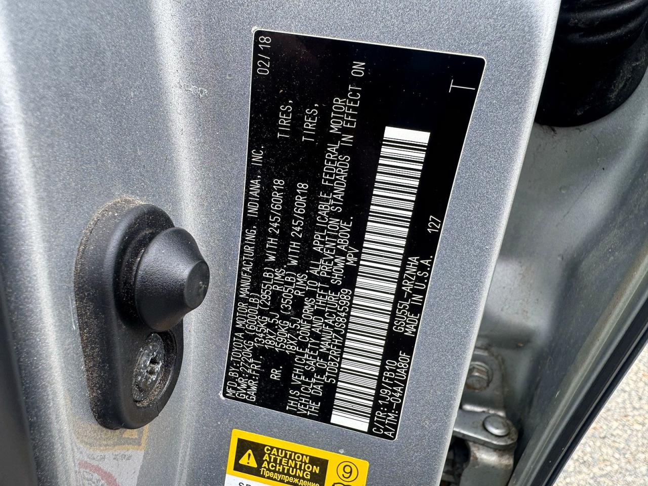 5TDBZRFH7JS845989 · 2018 TOYOTA HIGHLANDER · 10/12
