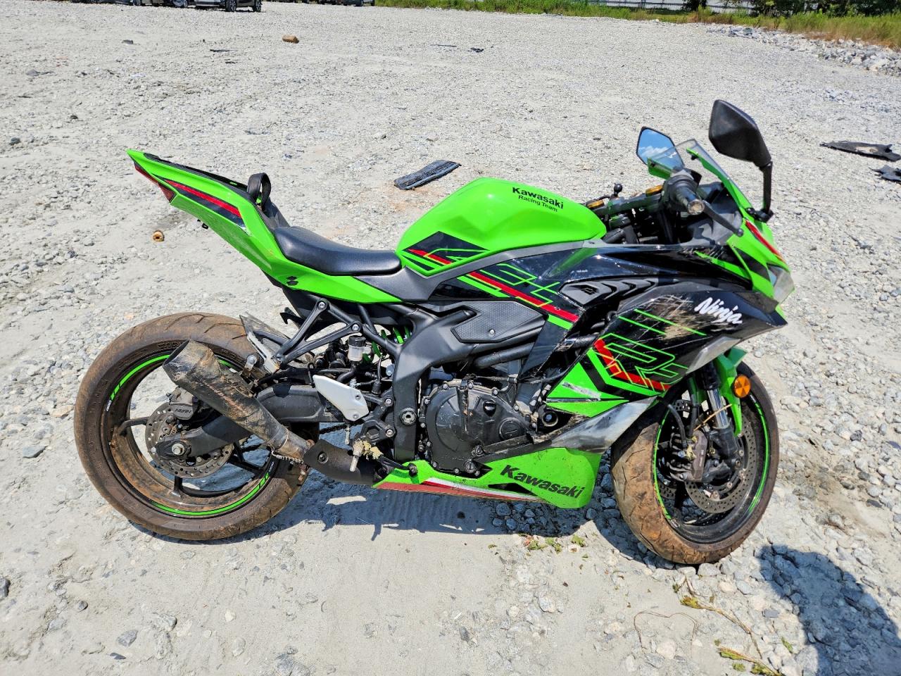 ML5ZXCS16RDA19780 · 2024 KAWASAKI ZX400