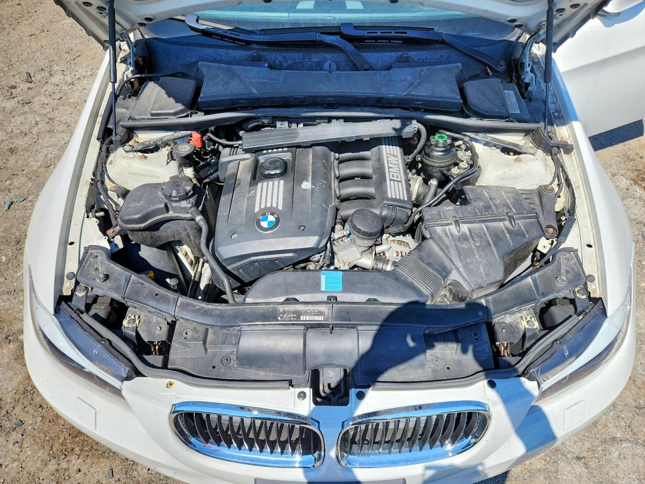 WBAPH73539E128222 · 2009 BMW 328 · 11/12