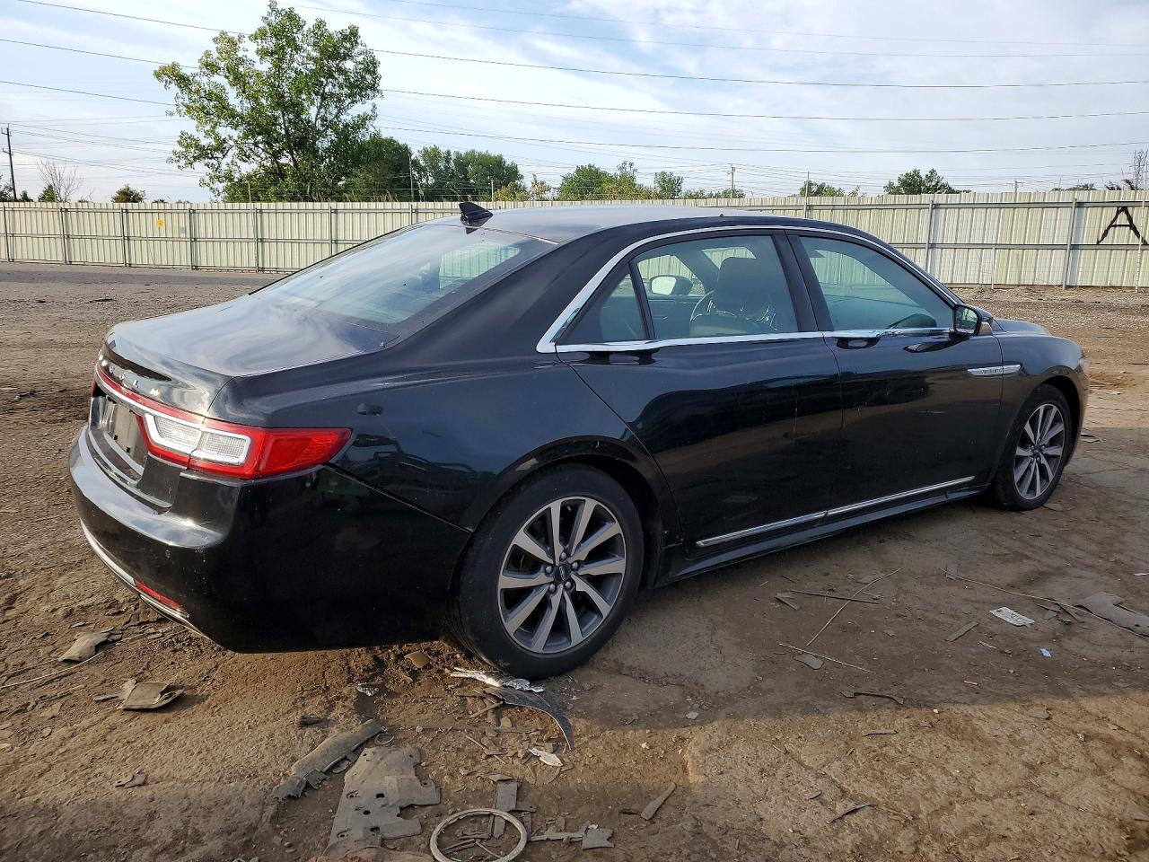 1LN6L9UK5K5600659 · 2019 LINCOLN CONTINENTAL · 3/12