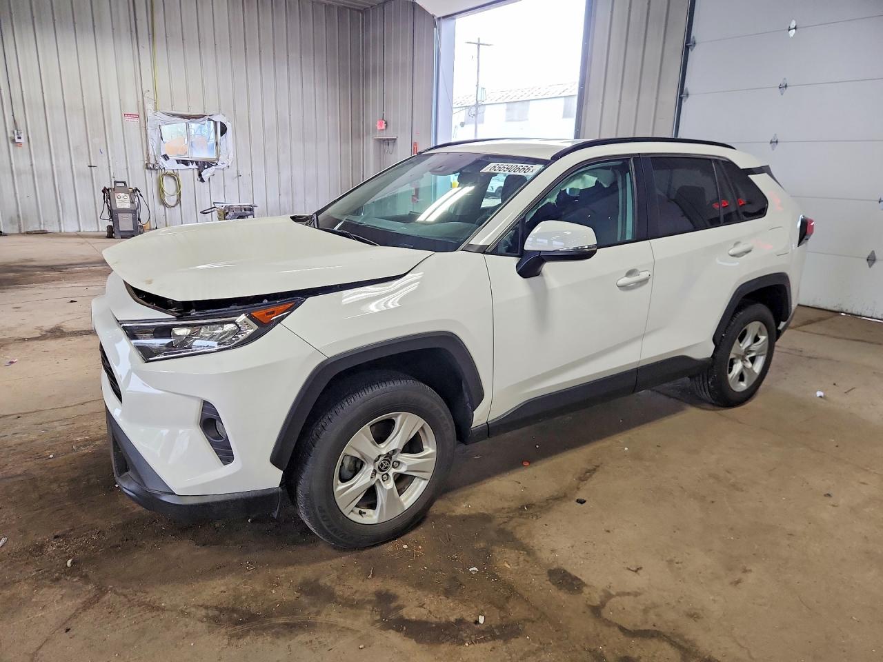2T3P1RFV9MC239312 · 2021 TOYOTA RAV4