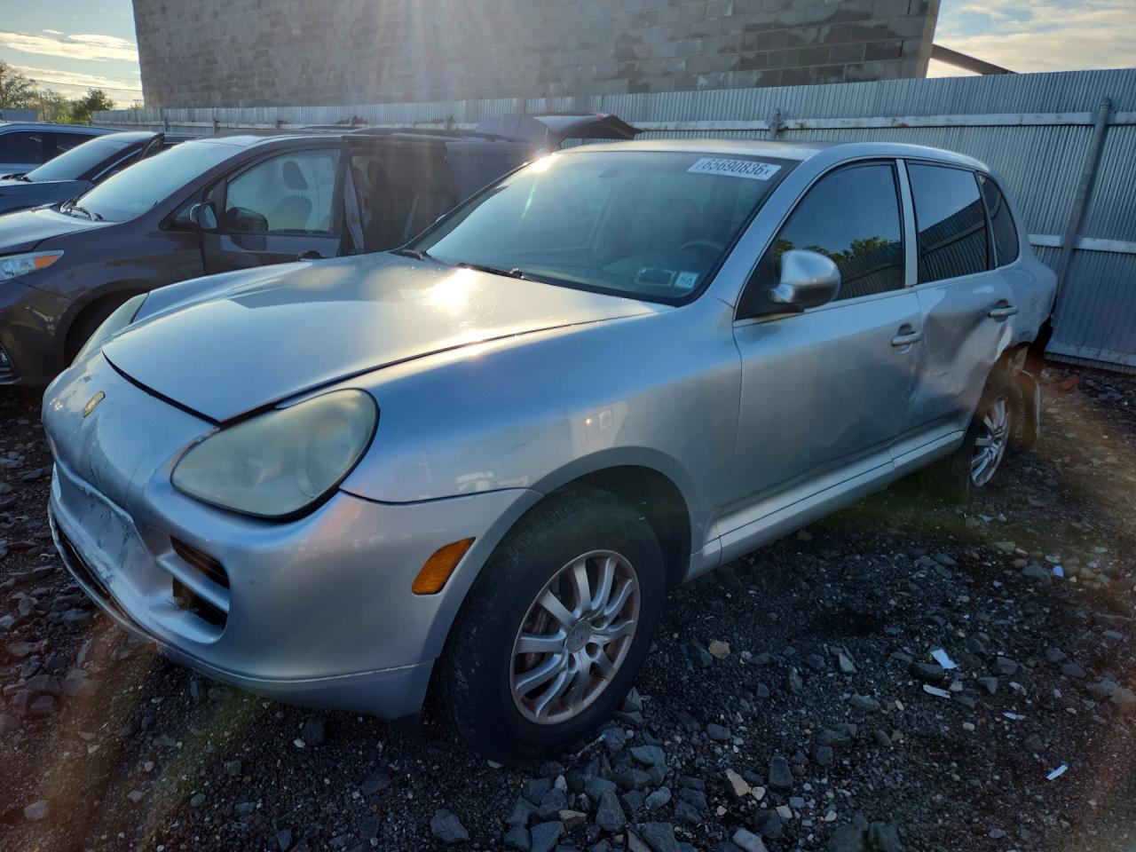 2005 PORSCHE CAYENNE