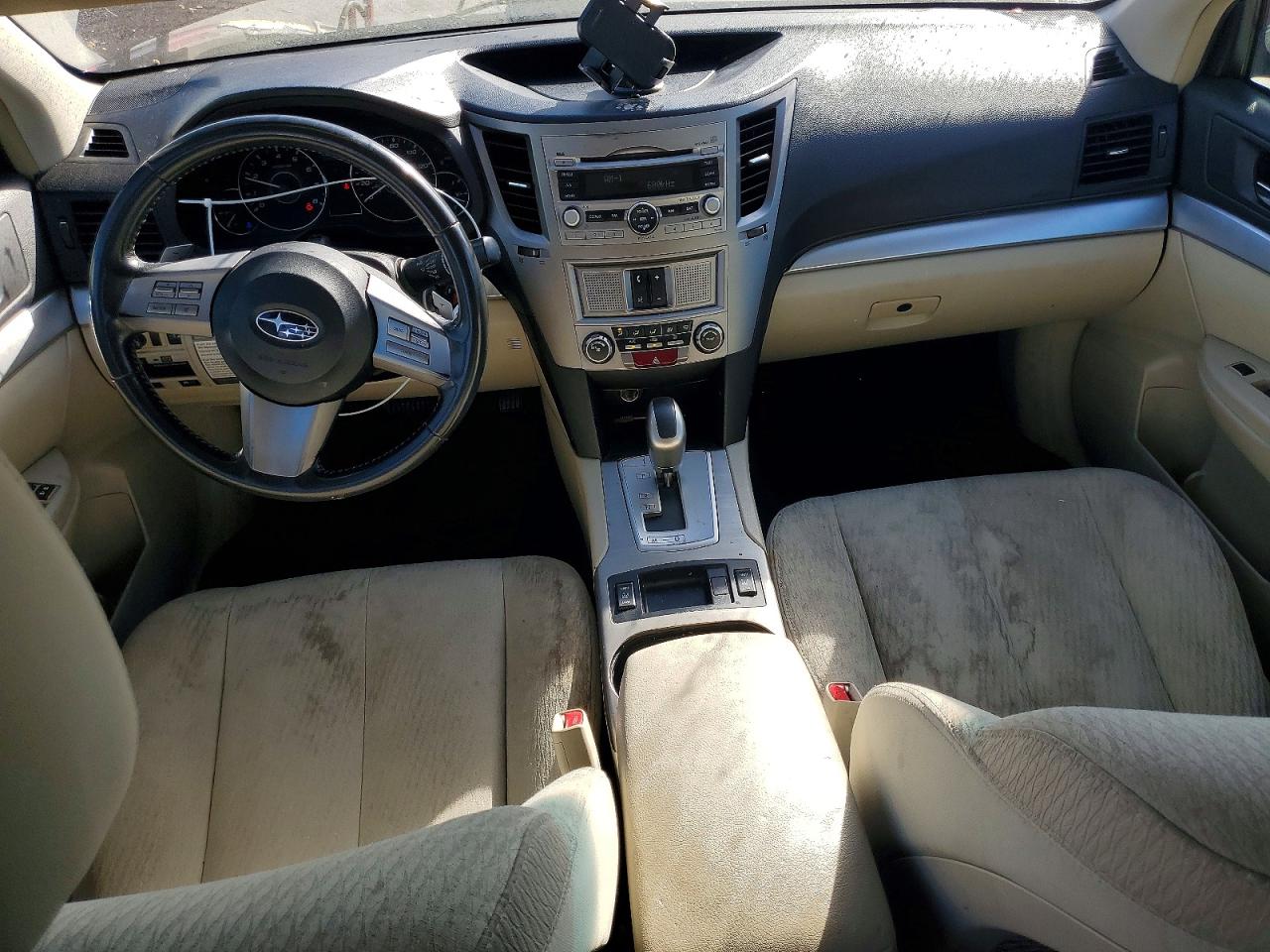 4S4BRBGC8B3370748 · 2011 SUBARU OUTBACK · 8/12