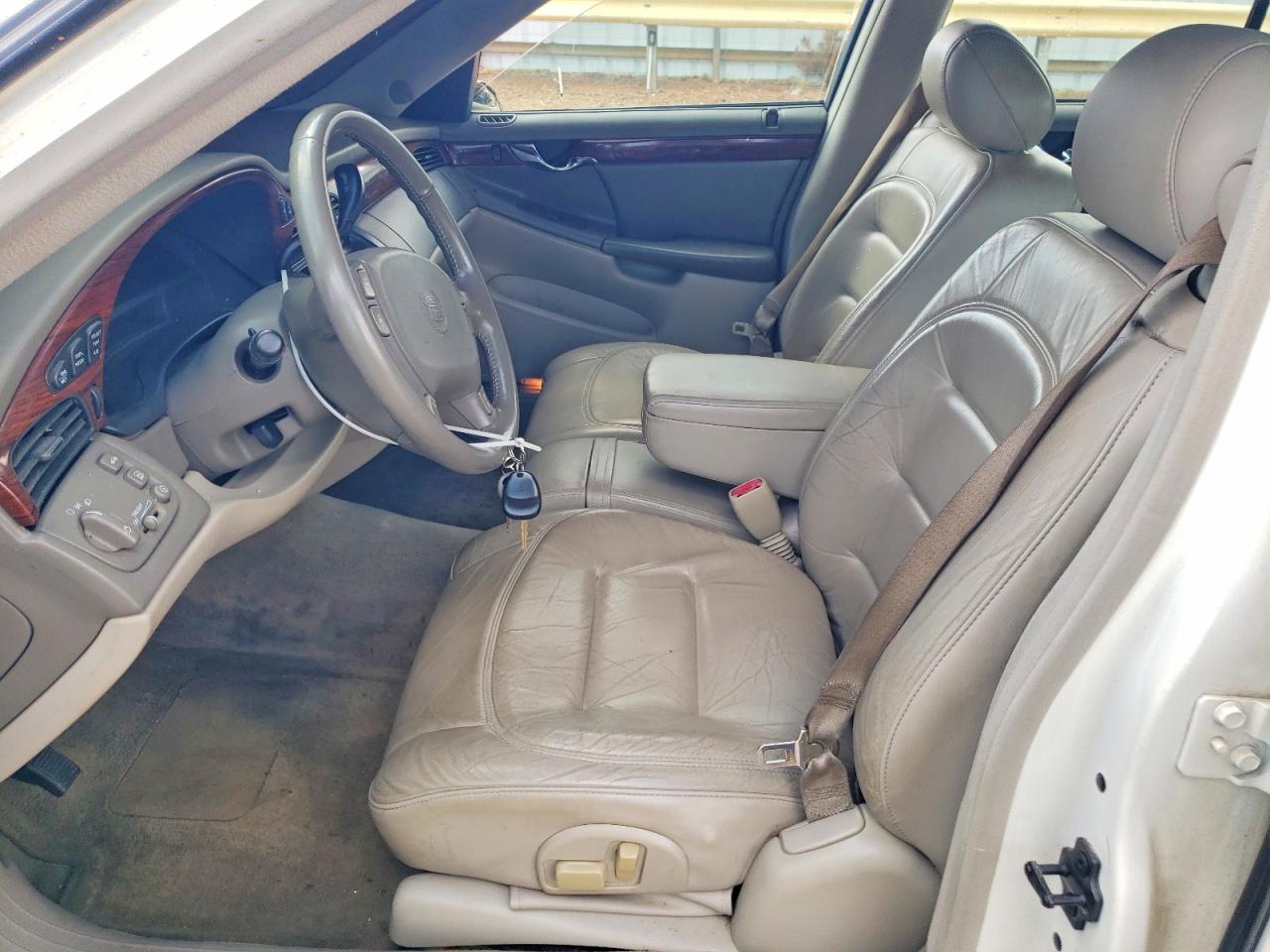 1G6KD54Y71U259382 · 2001 CADILLAC DEVILLE · 7/12