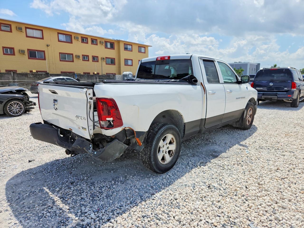 1D7RV1GP1BS684409 · 2011 DODGE RAM 1500 · 3/12