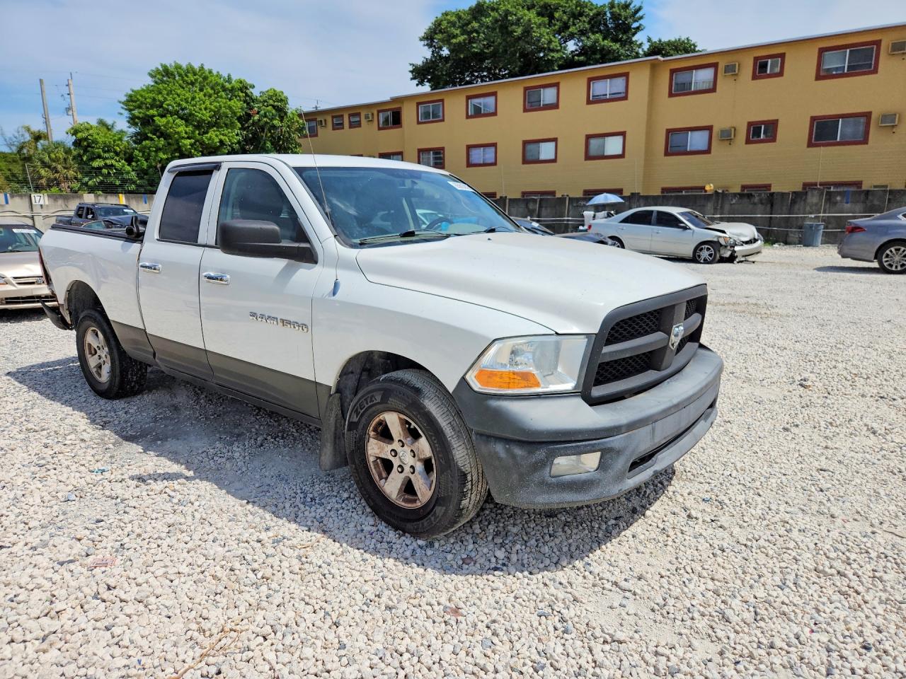 1D7RV1GP1BS684409 · 2011 DODGE RAM 1500 · 4/12