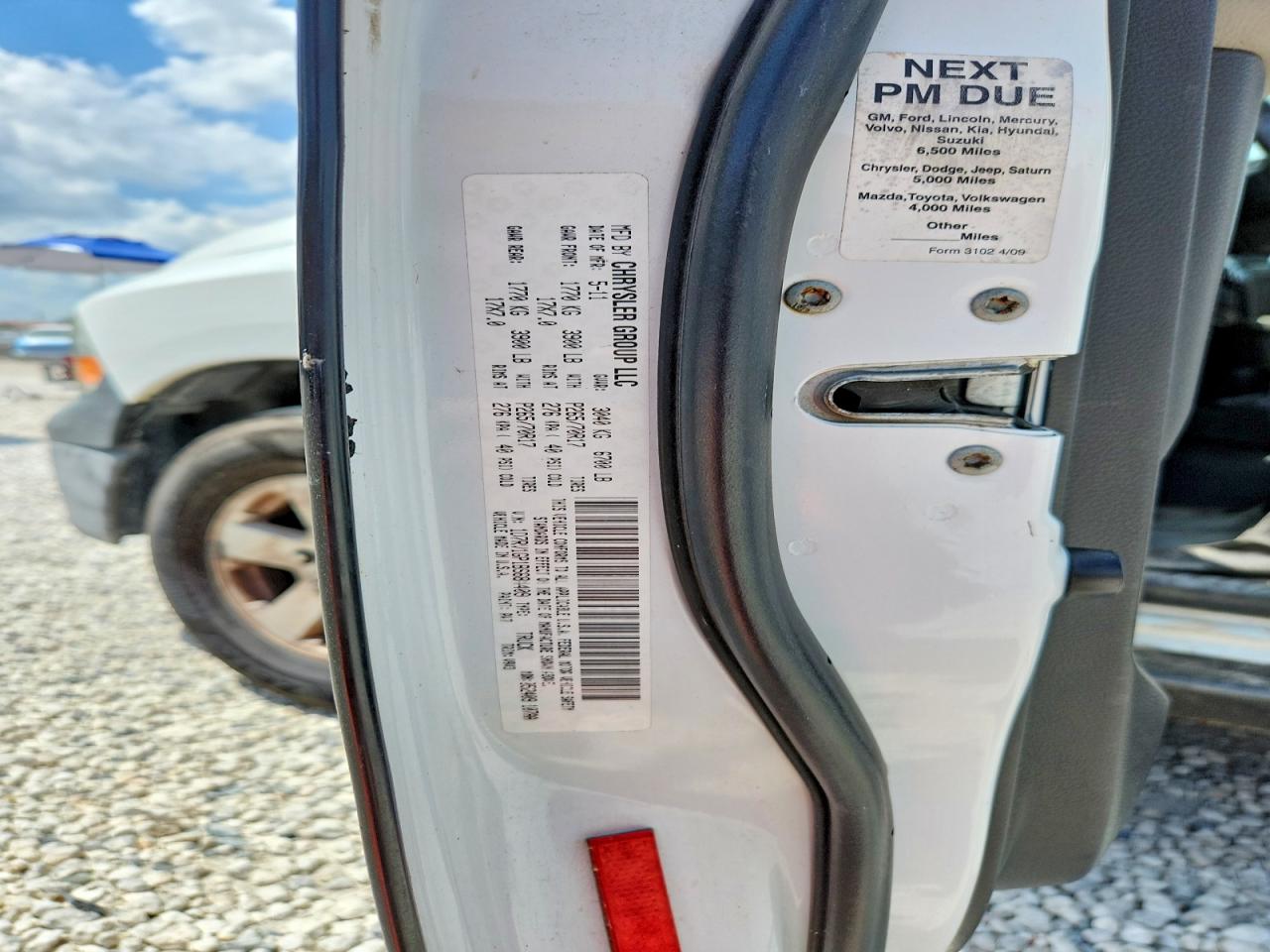 1D7RV1GP1BS684409 · 2011 DODGE RAM 1500 · 12/12