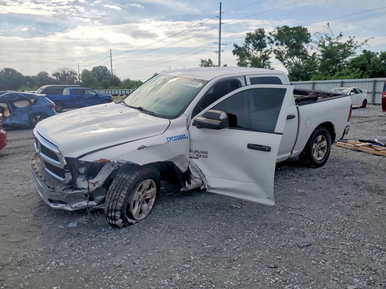 2023 RAM 1500 CLASSIC