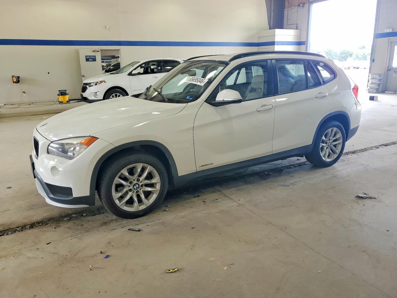 WBAVL1C54FVY40446 · 2015 BMW X1