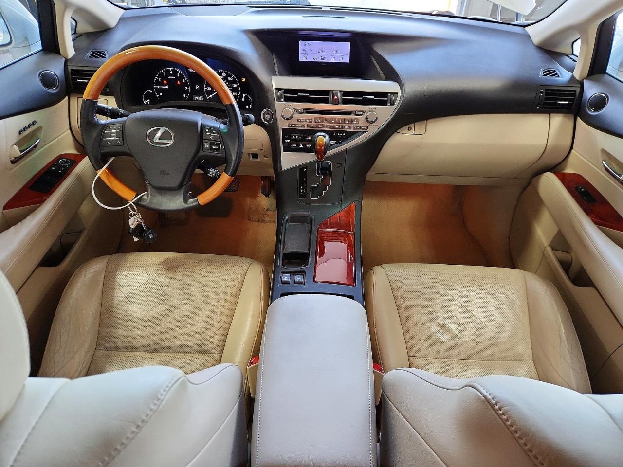 2T2BK1BA5BC087848 · 2011 LEXUS RX · 8/13