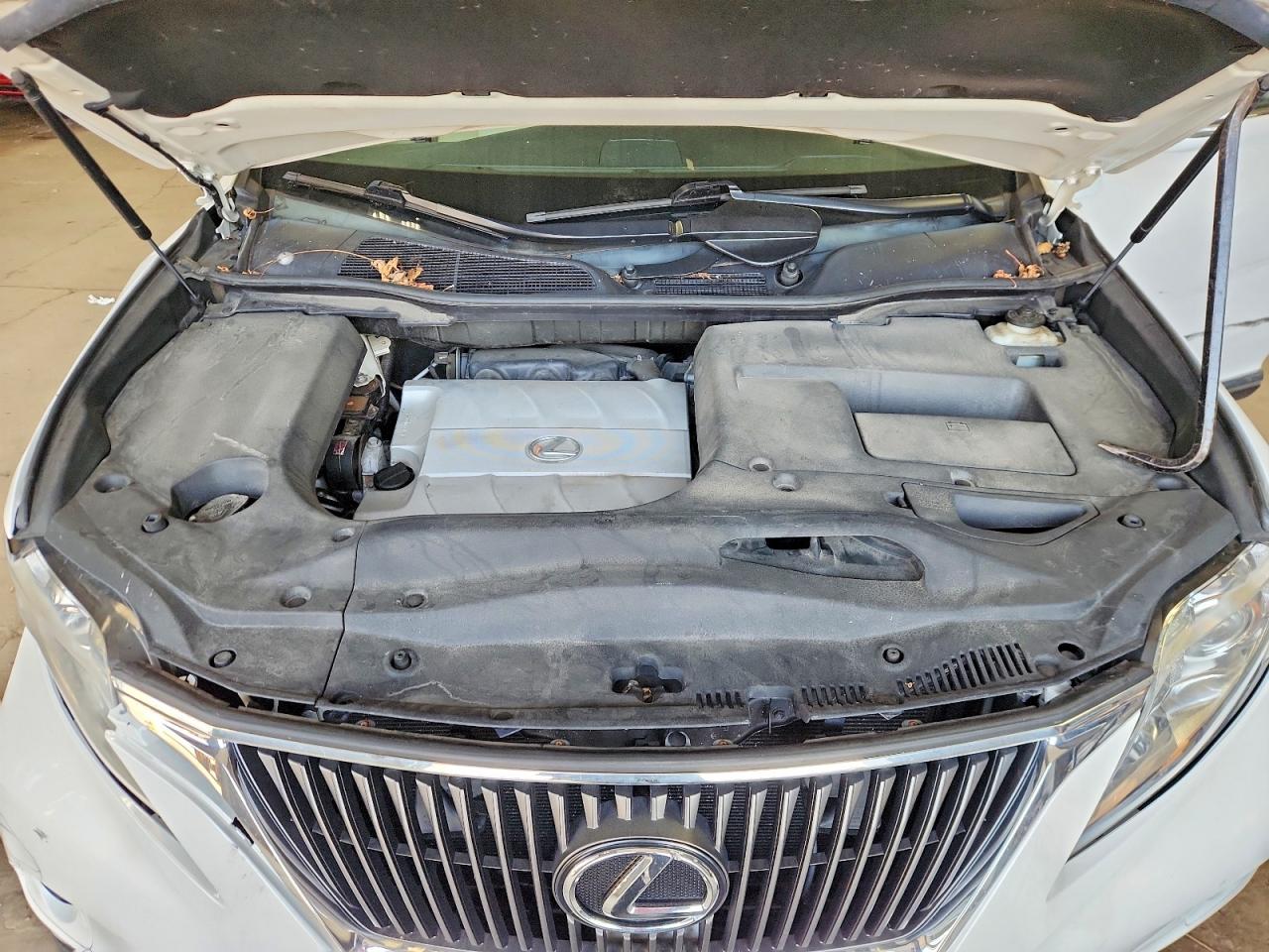 2T2BK1BA5BC087848 · 2011 LEXUS RX · 12/13