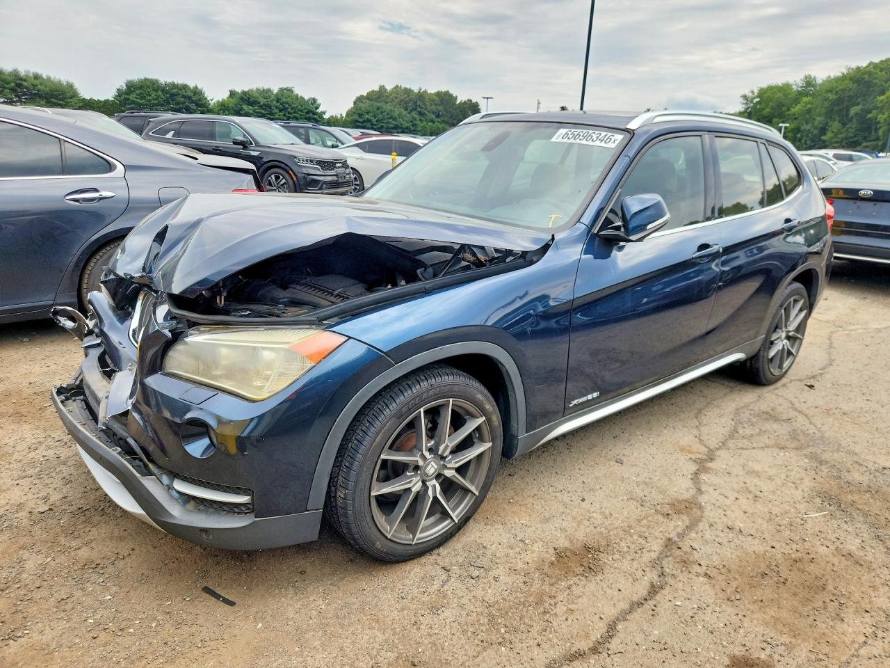 WBAVL1C53DVR88083 · 2013 BMW X1