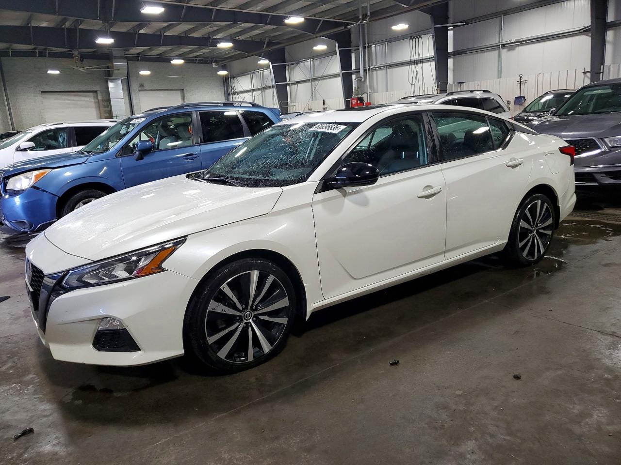 1N4BL4CW0KC154531 · 2019 NISSAN ALTIMA