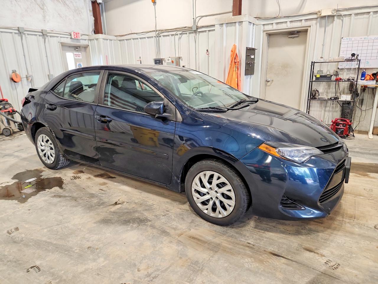 2T1BURHE8JC021834 · 2018 TOYOTA COROLLA · 4/12