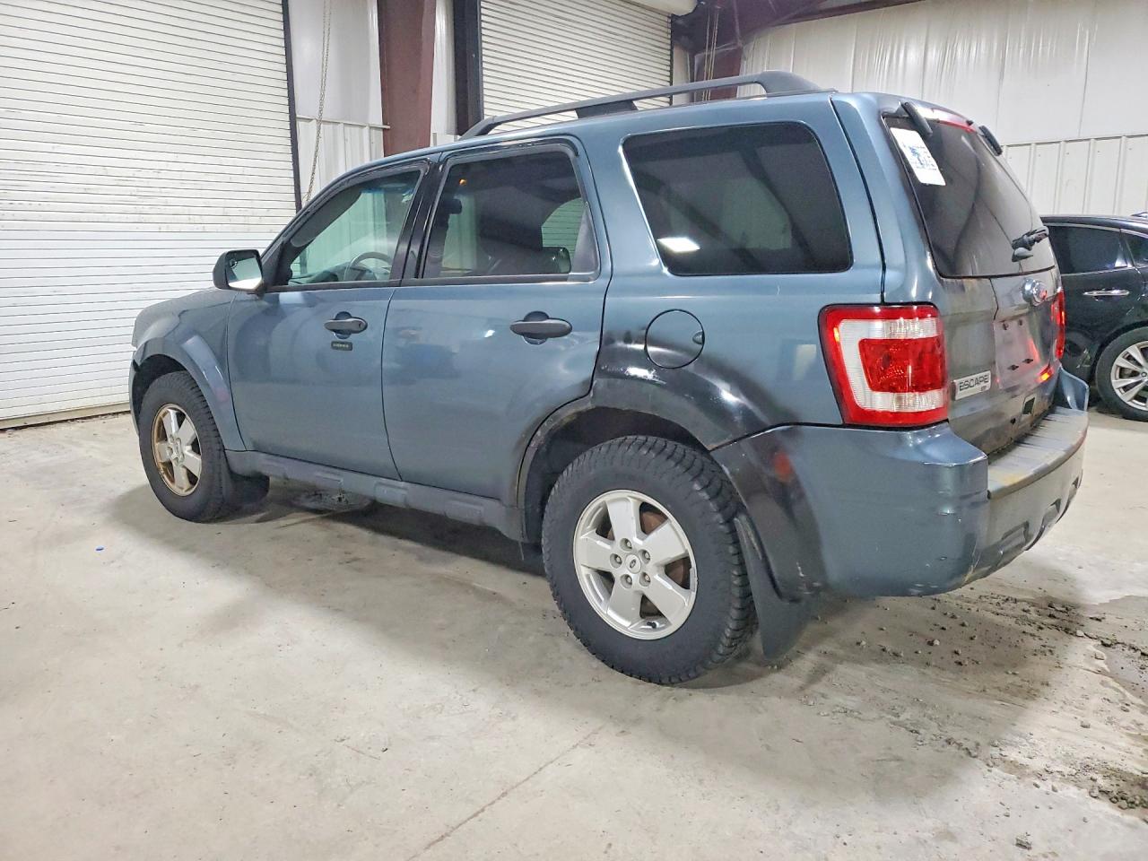 1FMCU9D74CKB64319 · 2012 FORD ESCAPE · 2/13