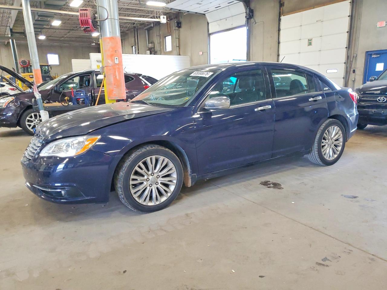 1C3CCBCG9DN654954 · 2013 CHRYSLER 200