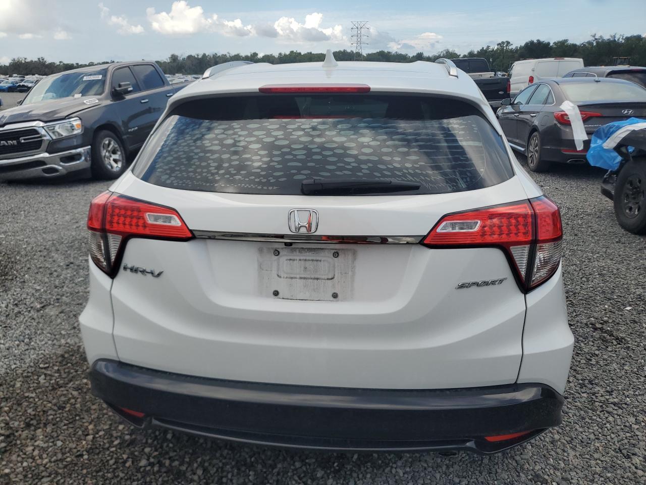 3CZRU5H16KM728700 · 2019 HONDA HR-V · 6/13
