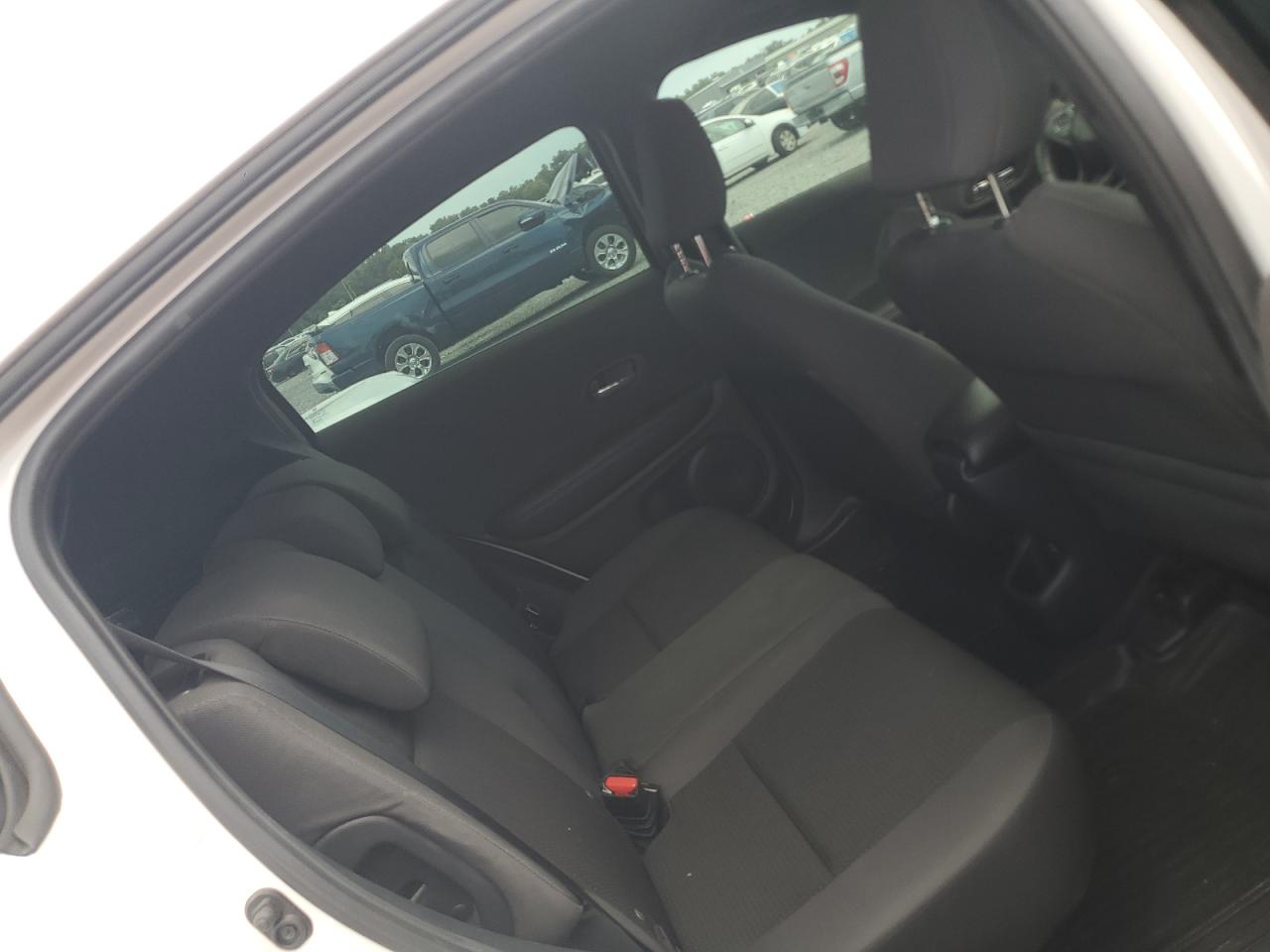 3CZRU5H16KM728700 · 2019 HONDA HR-V · 11/13