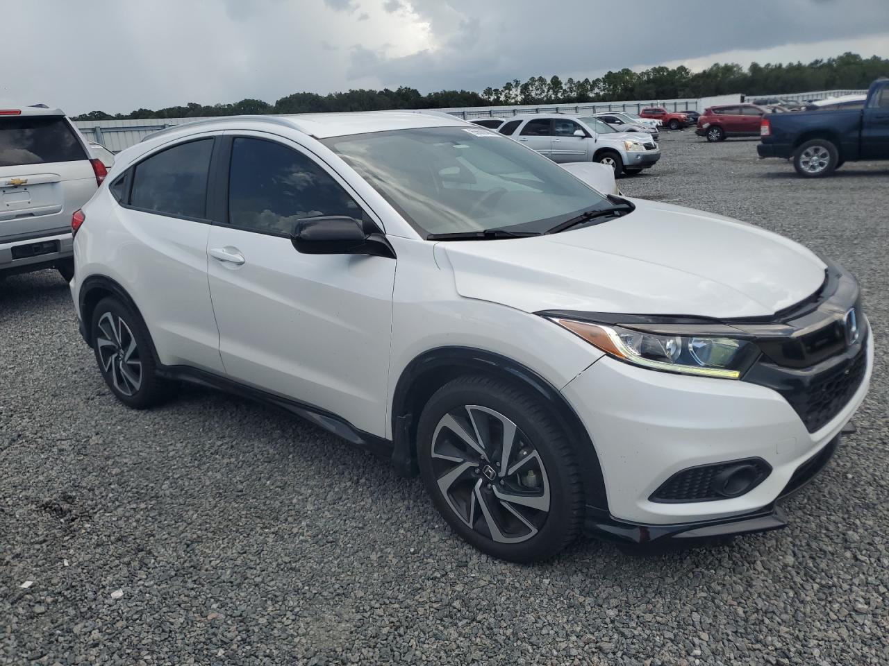 3CZRU5H16KM728700 · 2019 HONDA HR-V · 4/13