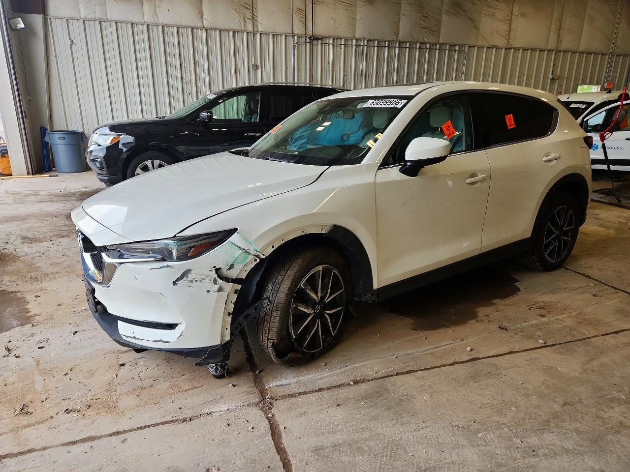 JM3KFBDL6H0177632 · 2017 MAZDA CX-5