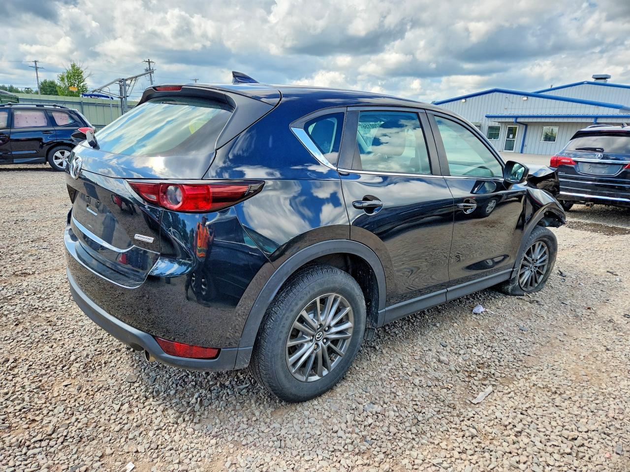 JM3KFBBM3J0432724 · 2018 MAZDA CX-5 · 3/14