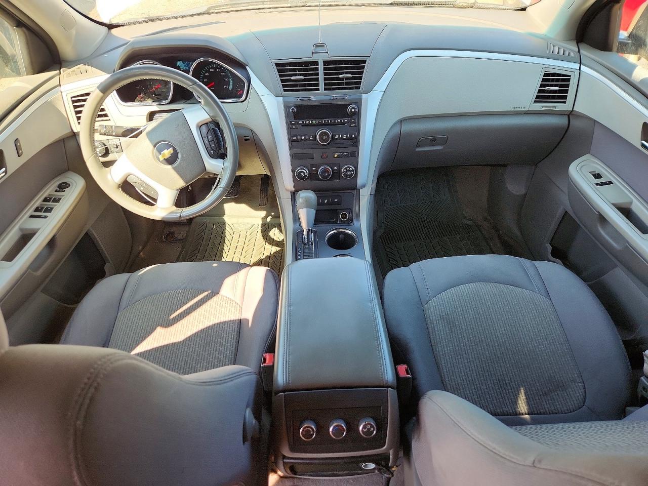 1GNKRFEDXCJ418715 · 2012 CHEVROLET TRAVERSE · 8/12