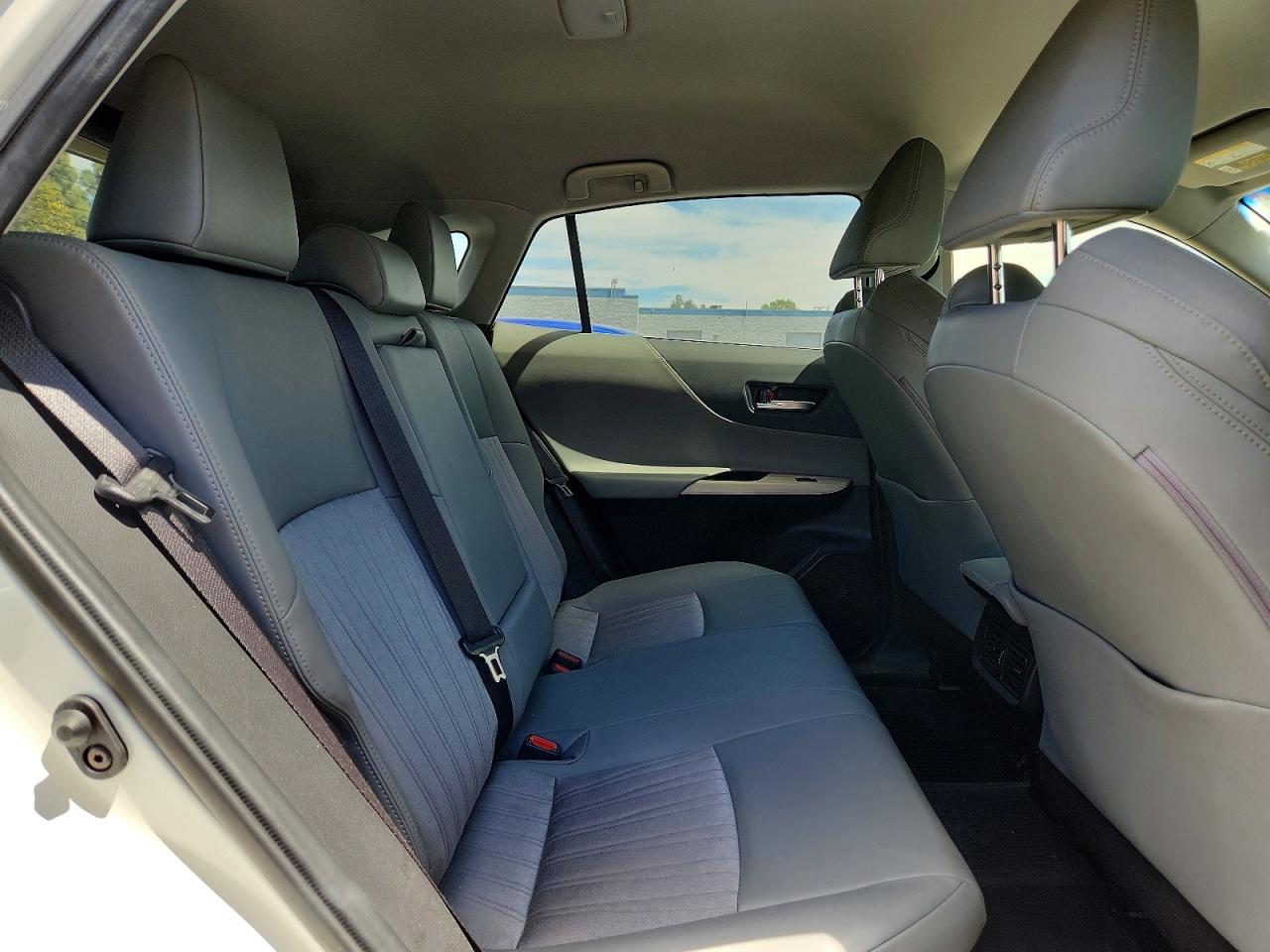 JTEAAAAHXMJ050489 · 2021 TOYOTA VENZA · 10/12