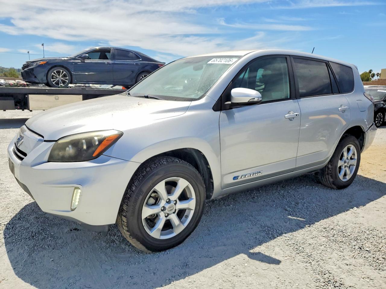 2T3YL4DV7DW002238 · 2013 TOYOTA RAV4 EV