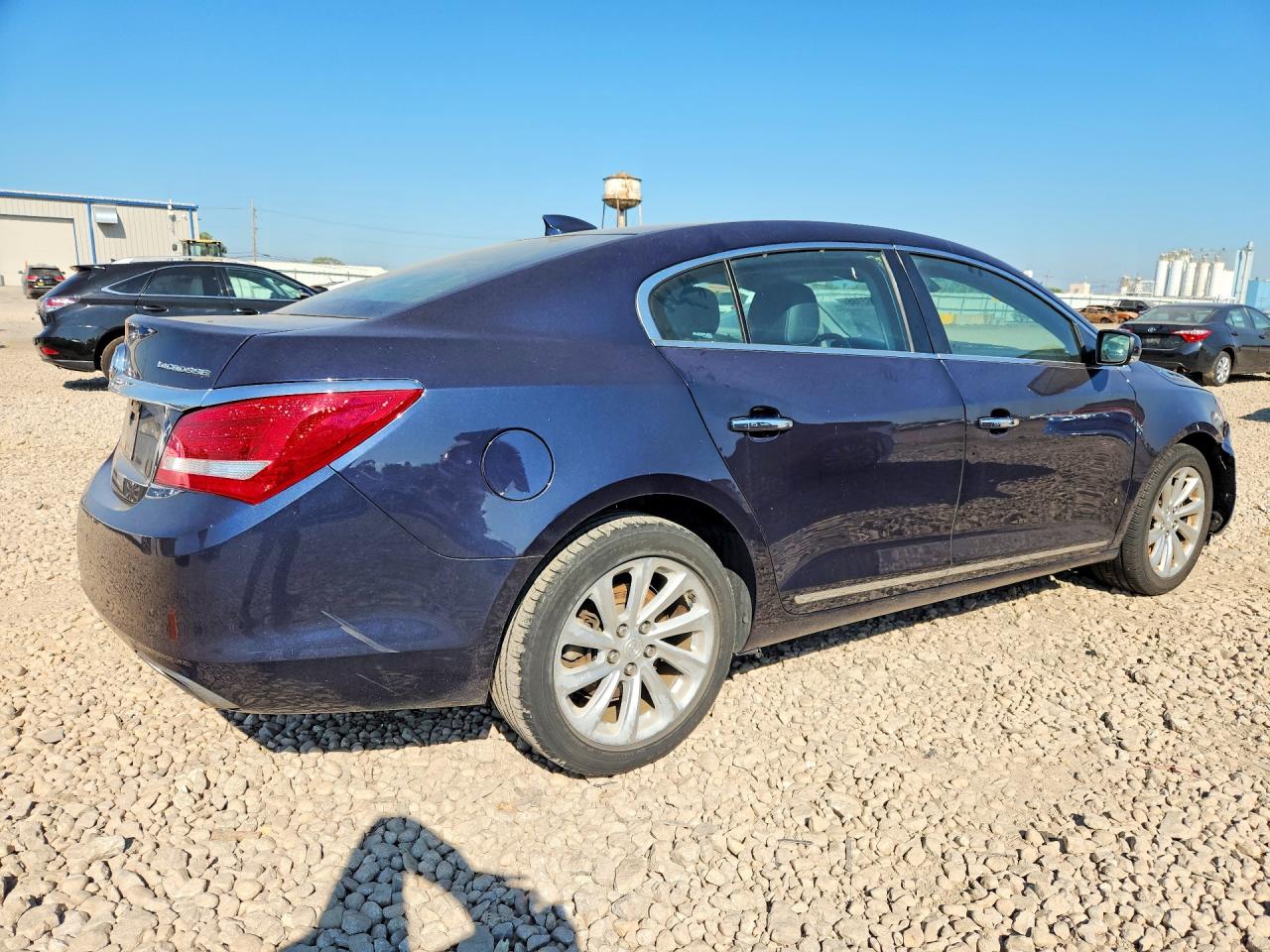 1G4GD5G3XGF200175 · 2016 BUICK LACROSSE · 3/12