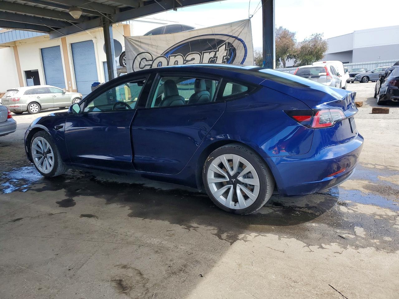 5YJ3E1EAXNF143469 · 2022 TESLA MODEL 3 · 2/12