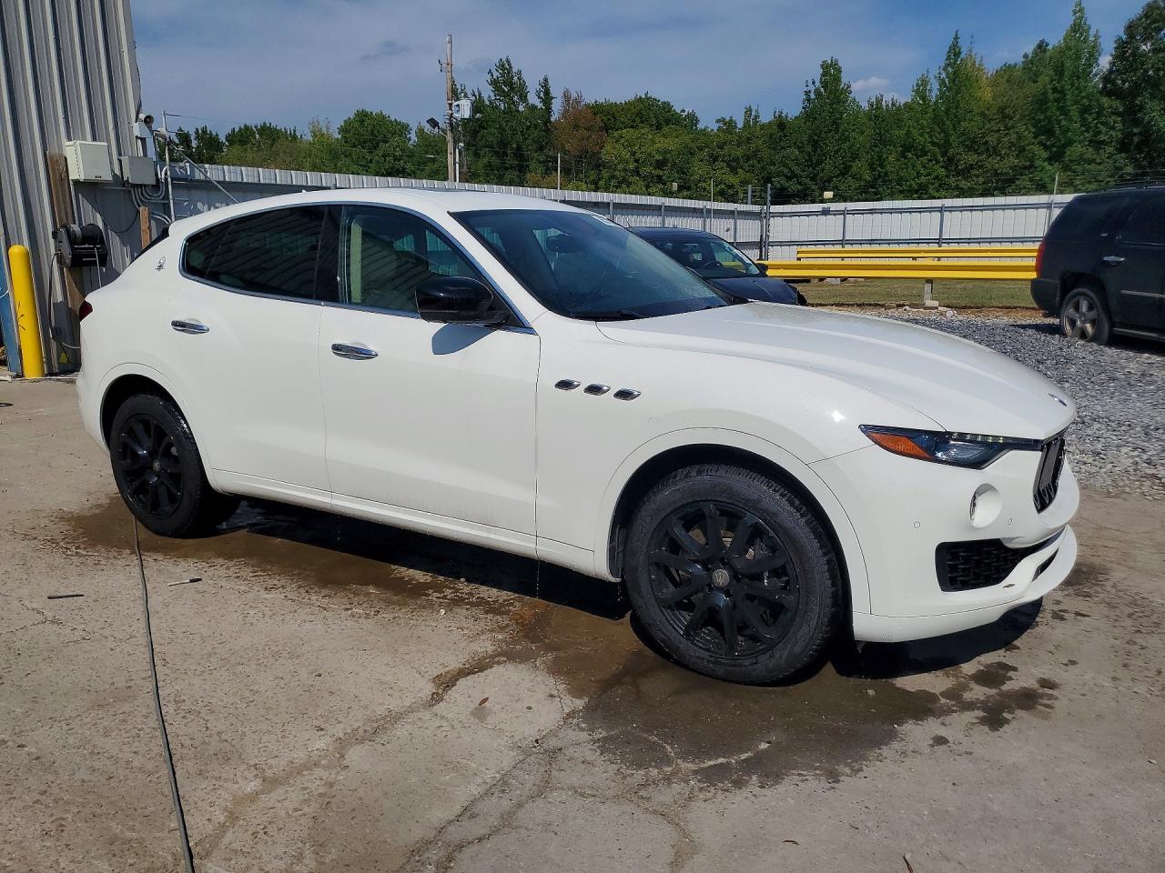 ZN661YUA5LX344846 · 2020 MASERATI LEVANTE · 4/11