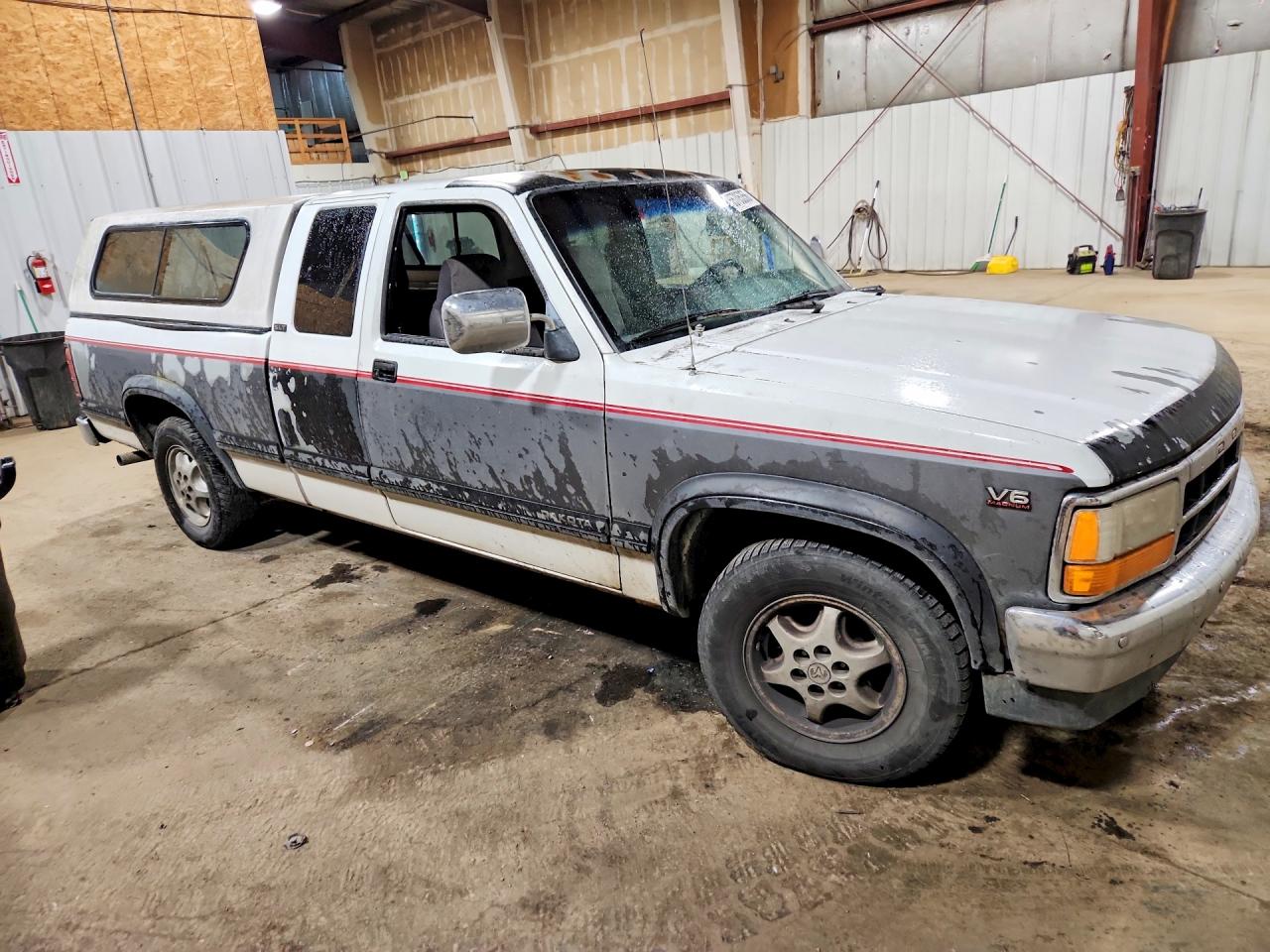 1B7GL23X1SS140706 · 1995 DODGE DAKOTA · 4/12