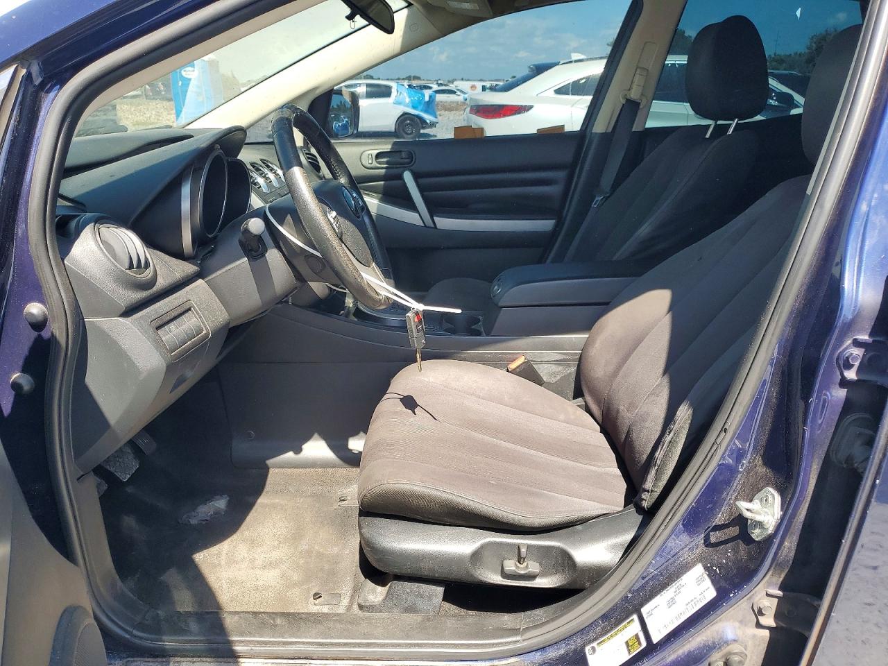 JM3ER2B52B0407988 · 2011 MAZDA CX-7 · 7/13