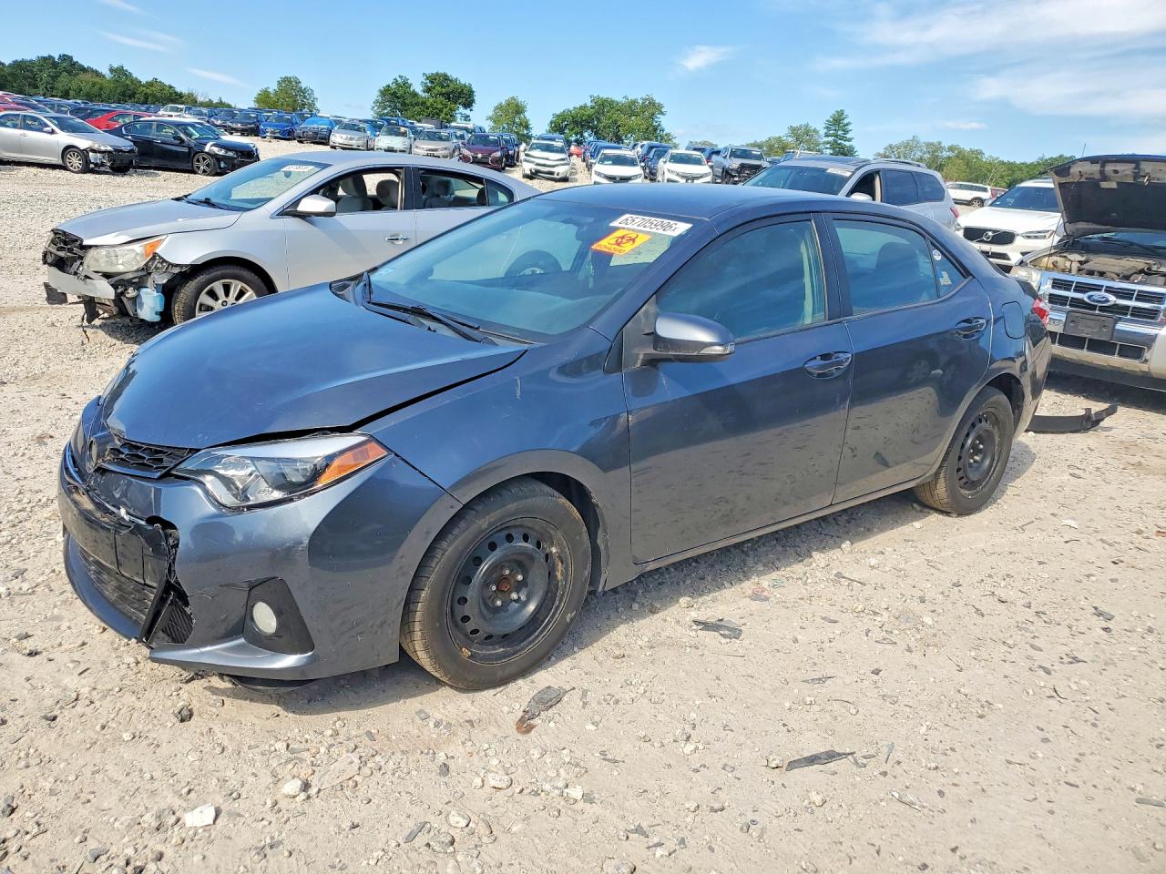 2T1BURHE6FC358526 · 2015 TOYOTA COROLLA