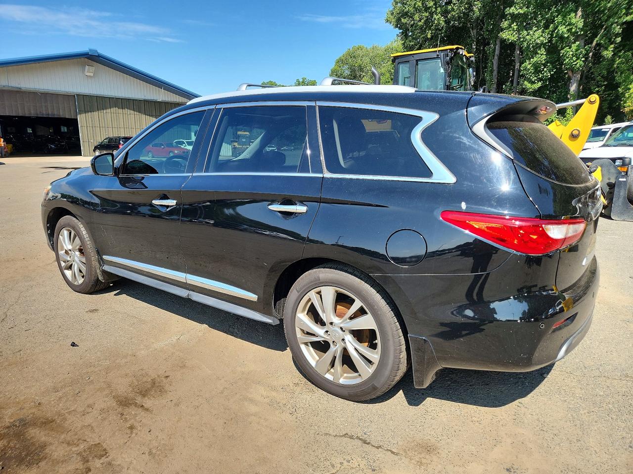 5N1AL0MM2DC328268 · 2013 INFINITI JX35 · 2/13