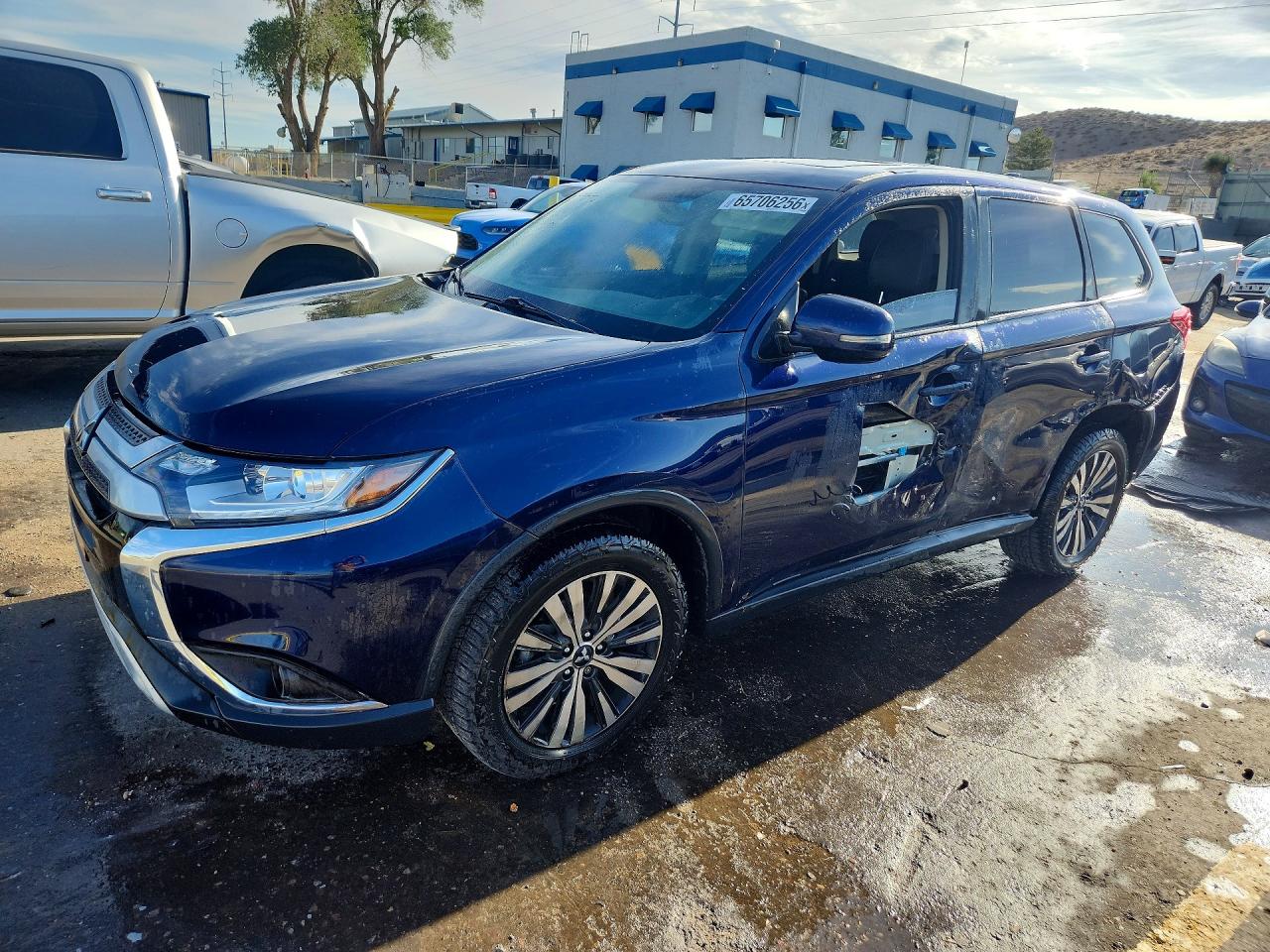 2019 MITSUBISHI OUTLANDER
