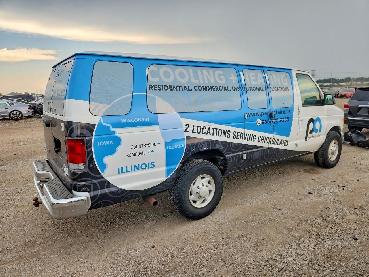 1FBSS31S8WHA80134 · 1998 FORD ECONOLINE · 3/13